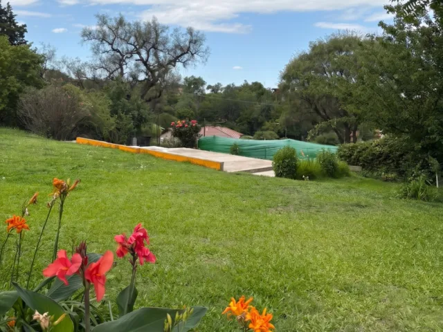 Casa de categoría con vista a las sierras