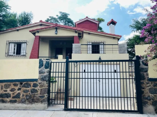 Casa totalmente reciclada ubicada en Villa Carlos Paz