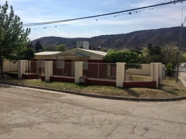 Casa de 3 dormitorios con oportunidad de financiación