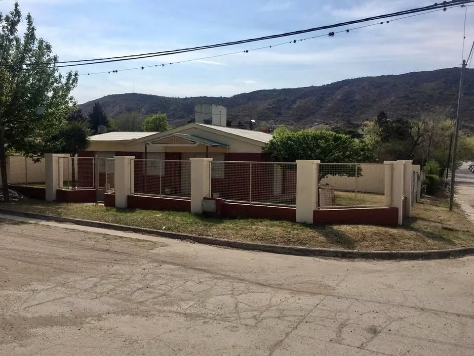 Casa de 3 dormitorios con oportunidad de financiación
