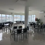 Departamento AMOBLADO sobre Av. Uruguay - Foto 6